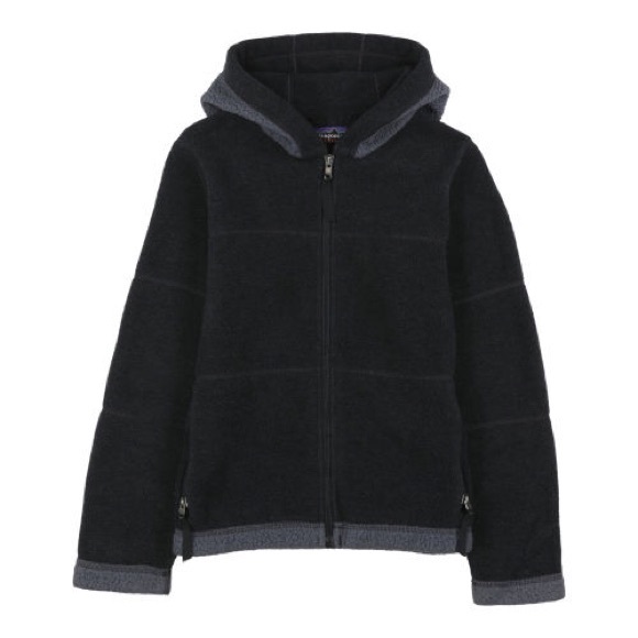 Patagonia Jackets & Blazers - Patagonia Women’s Synchilla Arctic Fleece Jacket in Black & Grey, size Large